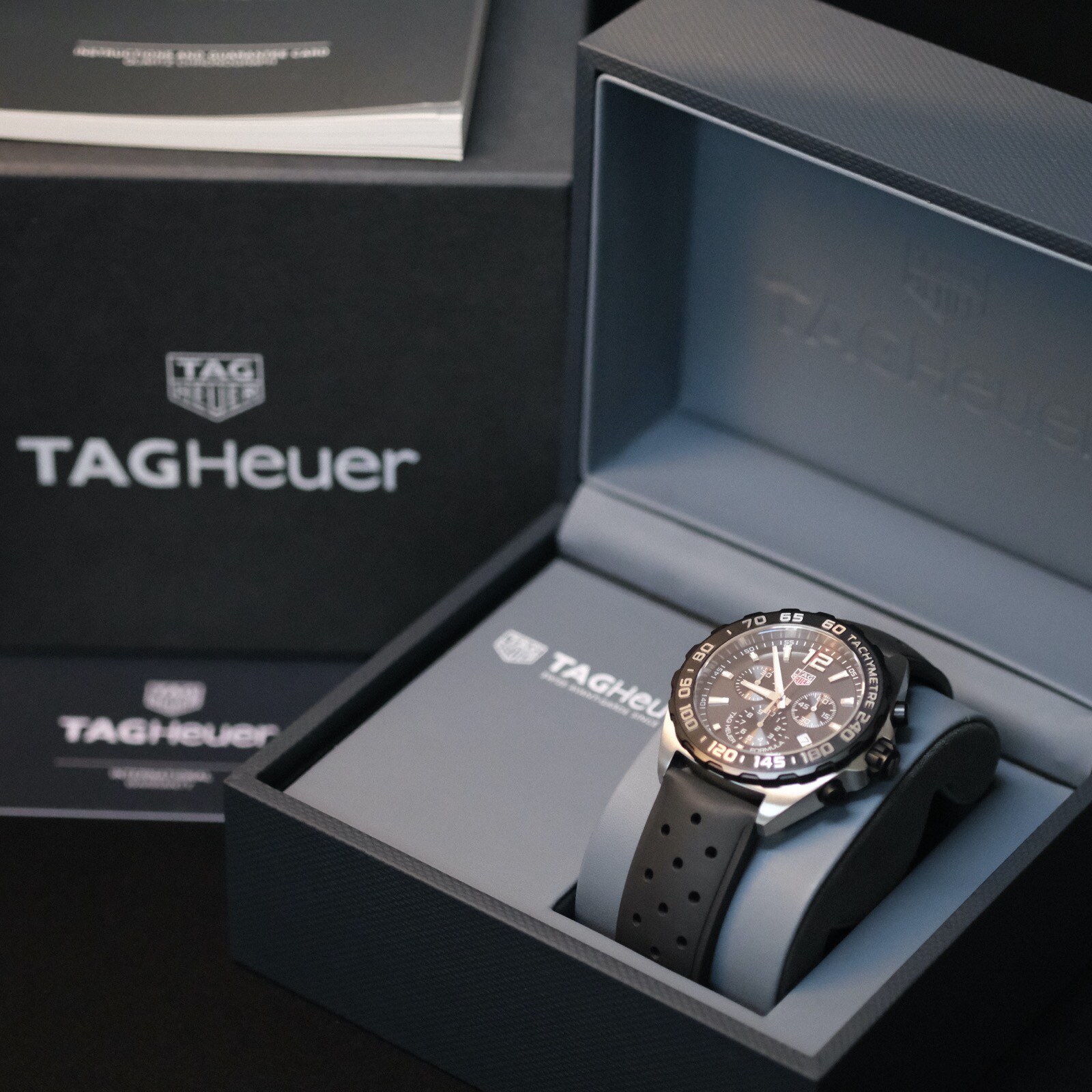 Authentic FULL SET Tag Heuer Formula 1 Quartz 43mm Chronograph CAZ1010.FT8024