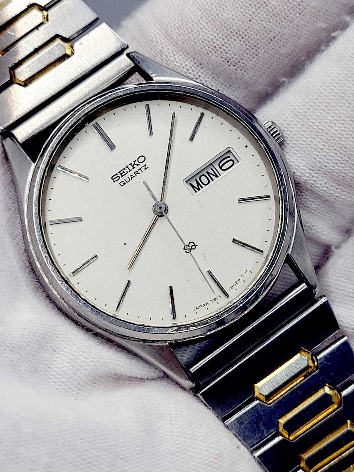 *READ 1988 [WORKS] Seiko Watch Mens 33mm Silver Dial Round Day Date