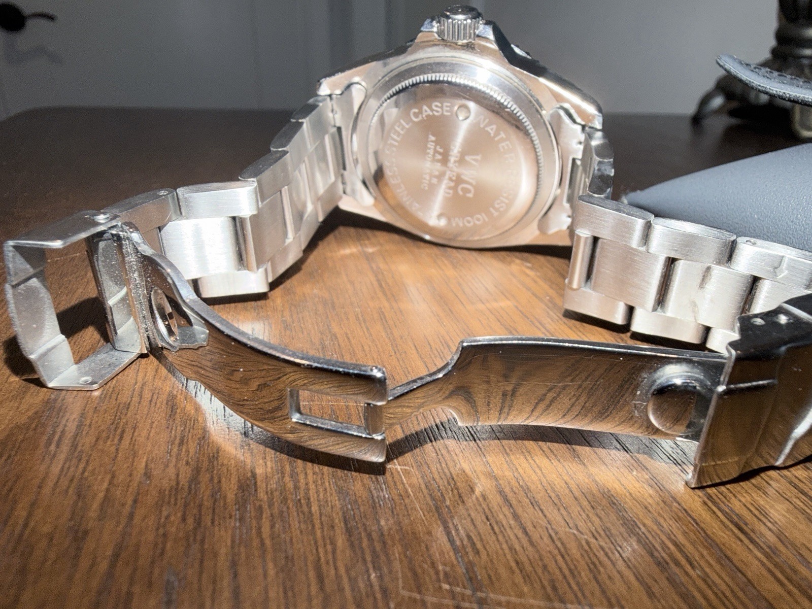 Vague Watch Co. Gray Fade Submariner Style Watch Full Kit