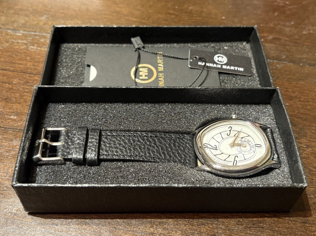 Hannah Martin 40mm Silver Black Quartz Watch 7mm Thin Homage To Berneron Mirage