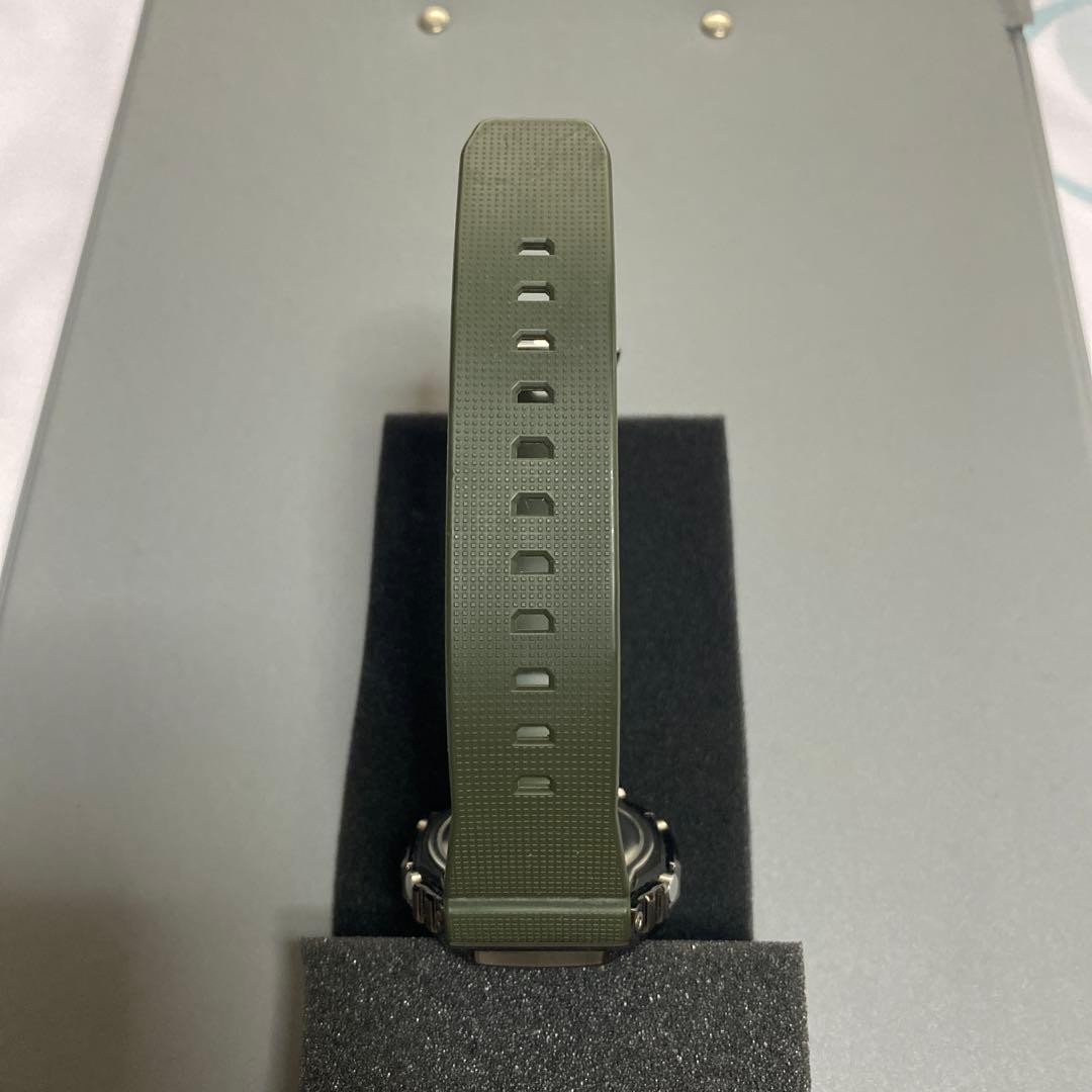 Beautiful condition CASIO G SHOCK GM 2100B 3AJF Green