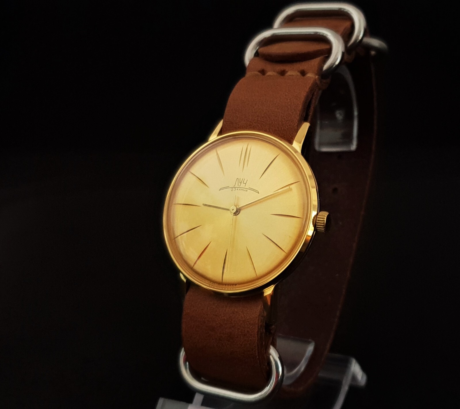 Vintage Watch USSR Poljot De Luxe ULTRA SLIM Soviet Men’s Wristwatch Luch 2209
