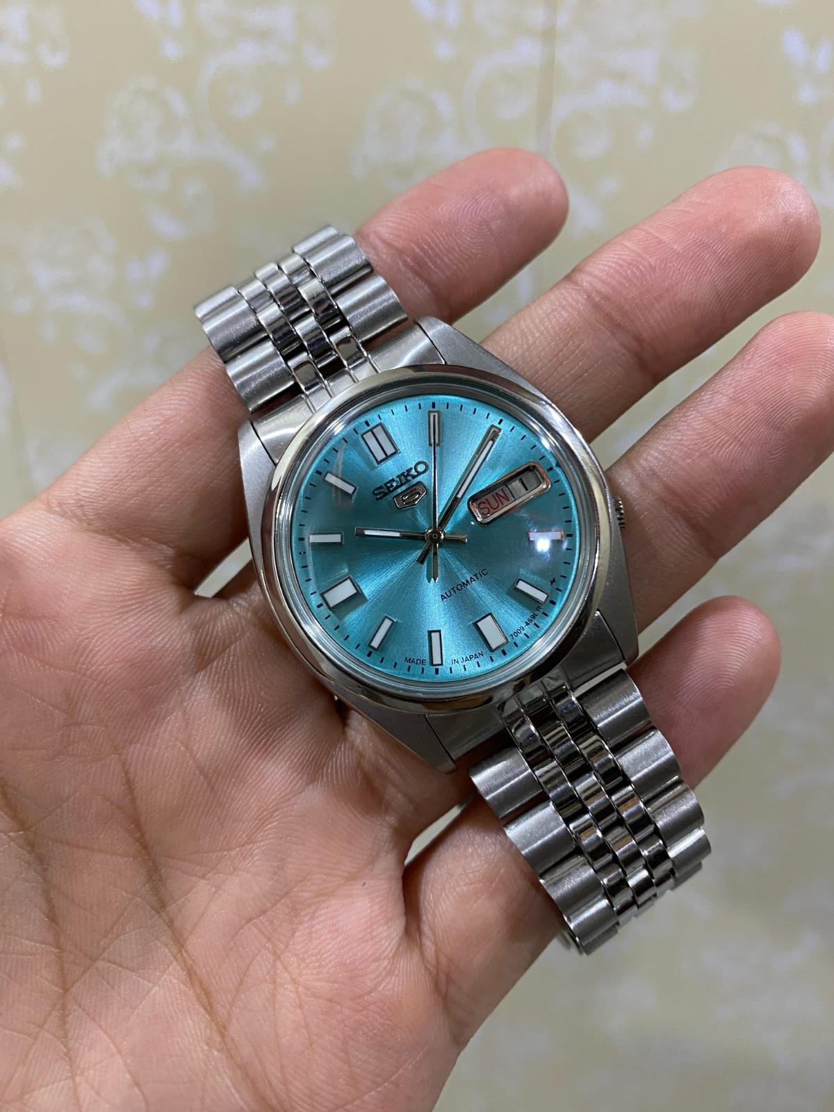 Seiko 5 Automatic Ice Blue 🧊 Dial Men’s Watch Japan Made 7009
