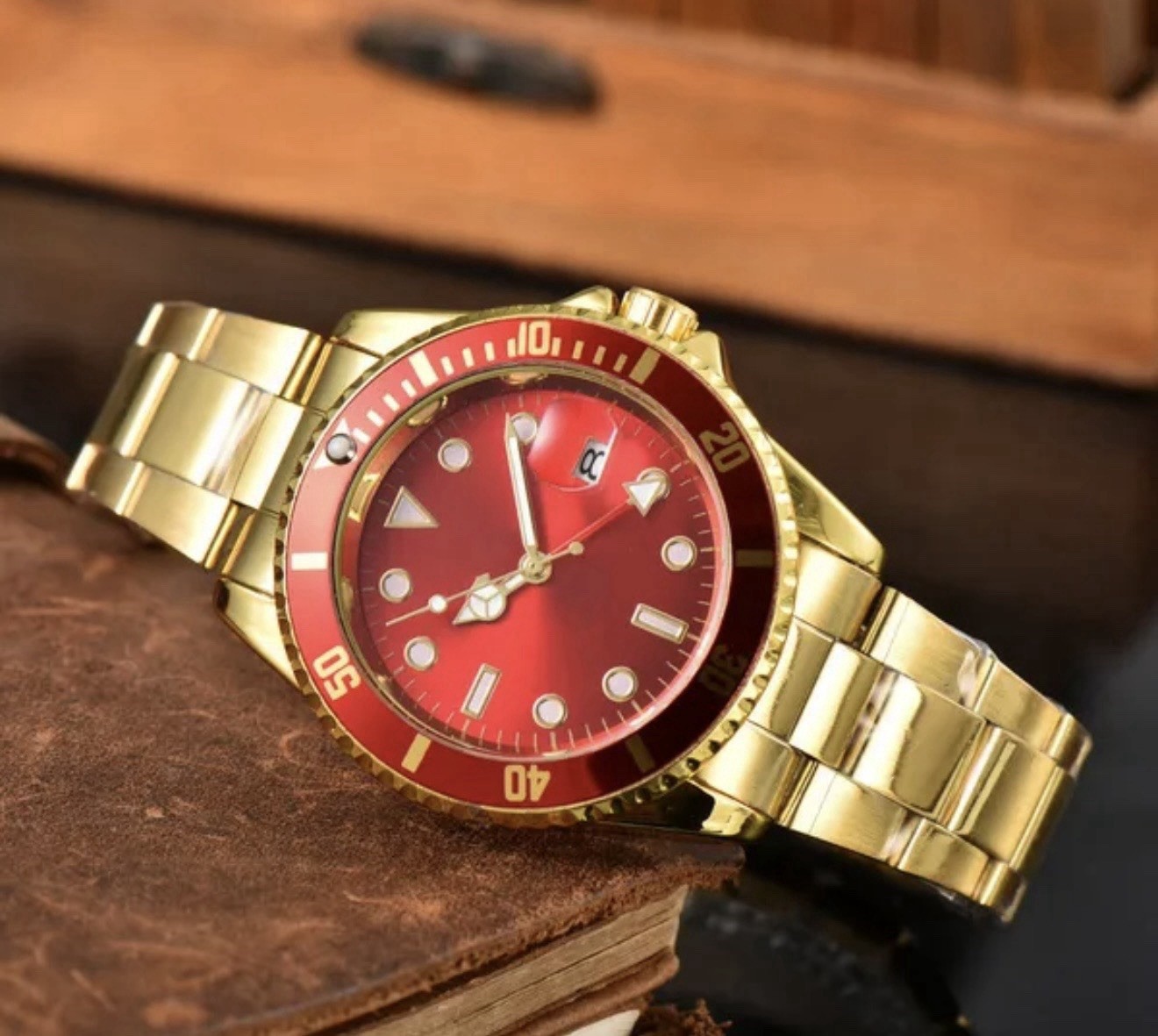 Men Quartz Luxury Watch With Calendar Bracelet Folding Clasp