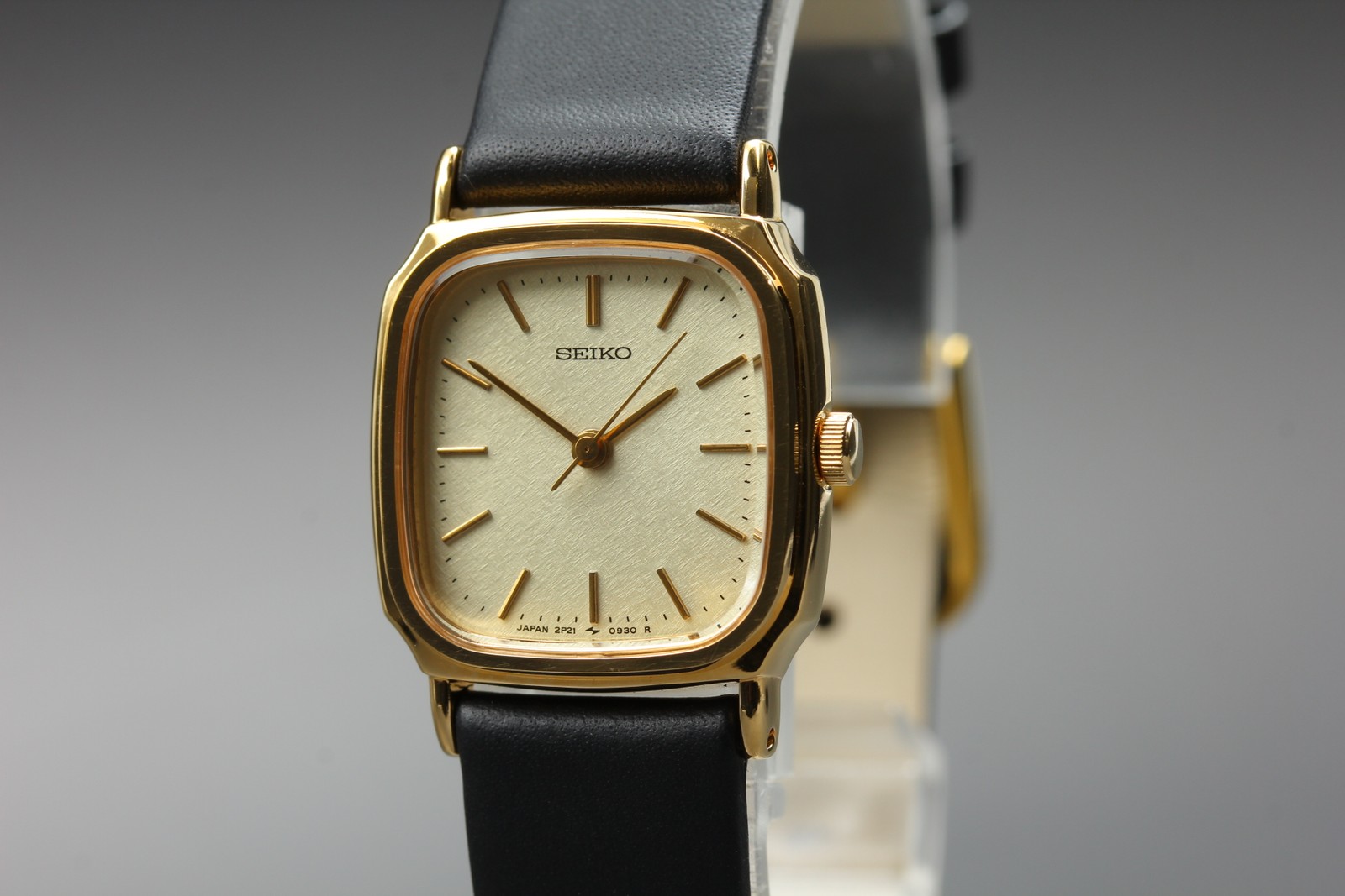 Vintage 1988 Seiko Socie 2P21-5320 SGP Gold Tank Quartz Womens Watch JAPAN
