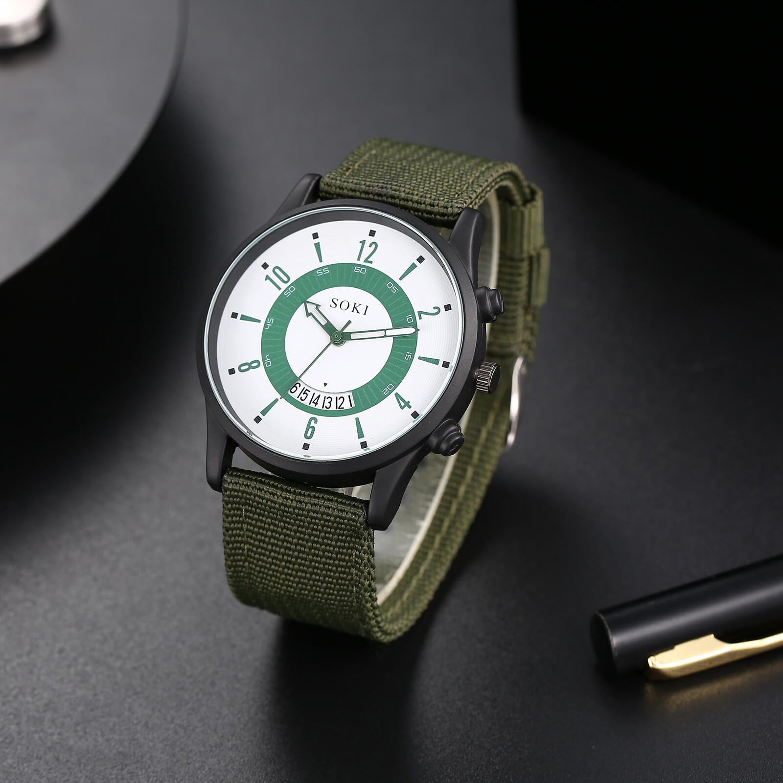 Men’s Casual Simple Arabic Numberals Dial Nylon Strap Sports Quartz Wrist Watch