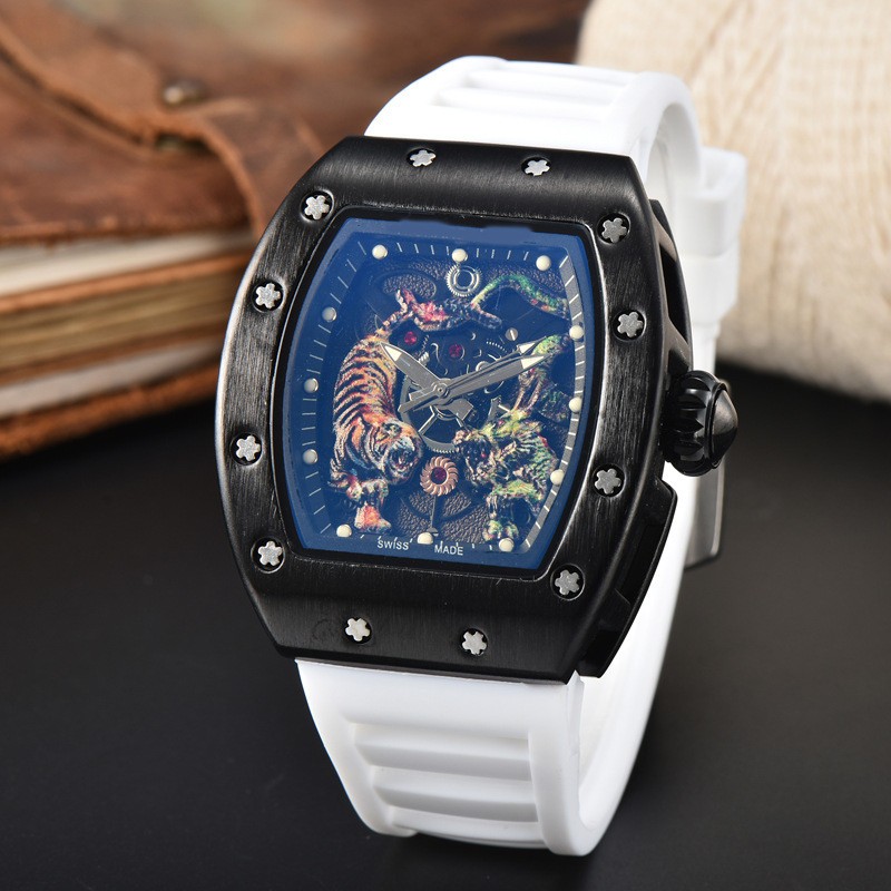 New Sports Men’s Dragon Tiger Pattern Lassa Quartz Watch Skeleton Dial