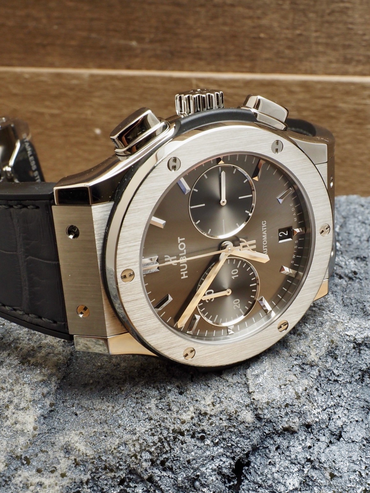 Hublot Classic Fusion Chronograph Racing Gray Titanium 99% LNIB 521NX7071LR
