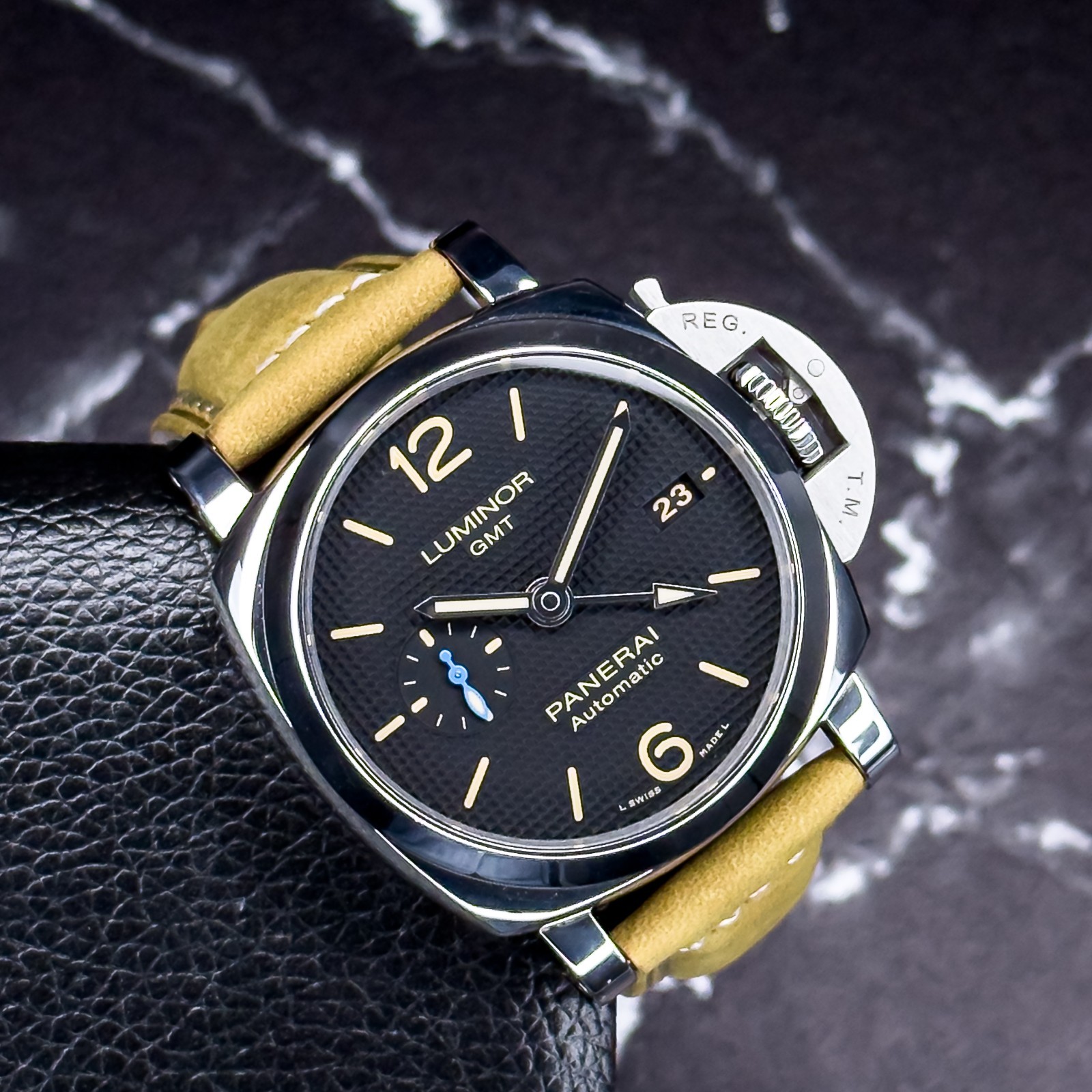 Panerai Luminor 1950 GMT 42mm Steel Hobnail Dial PAM01535 – PAM 1535 – B & P