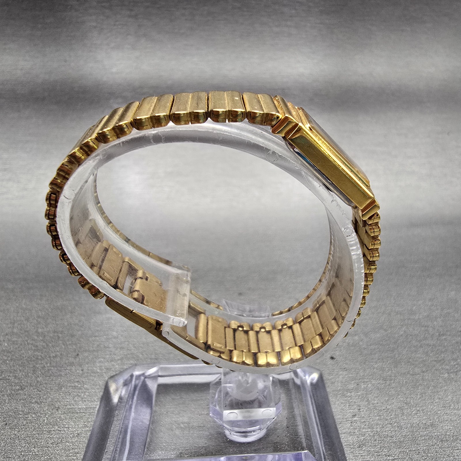 Citizen CQ Watch Women 13mm Black Dial Gold Tone Rectangle 2200-S11917 New Batt