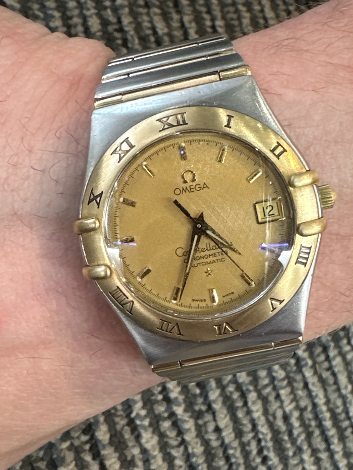 OMEGA 18K/SS 2 TONE FULL BAR CONSTELLATION AUTO CHRONOMETER WATCH 35.5MM 1202.10