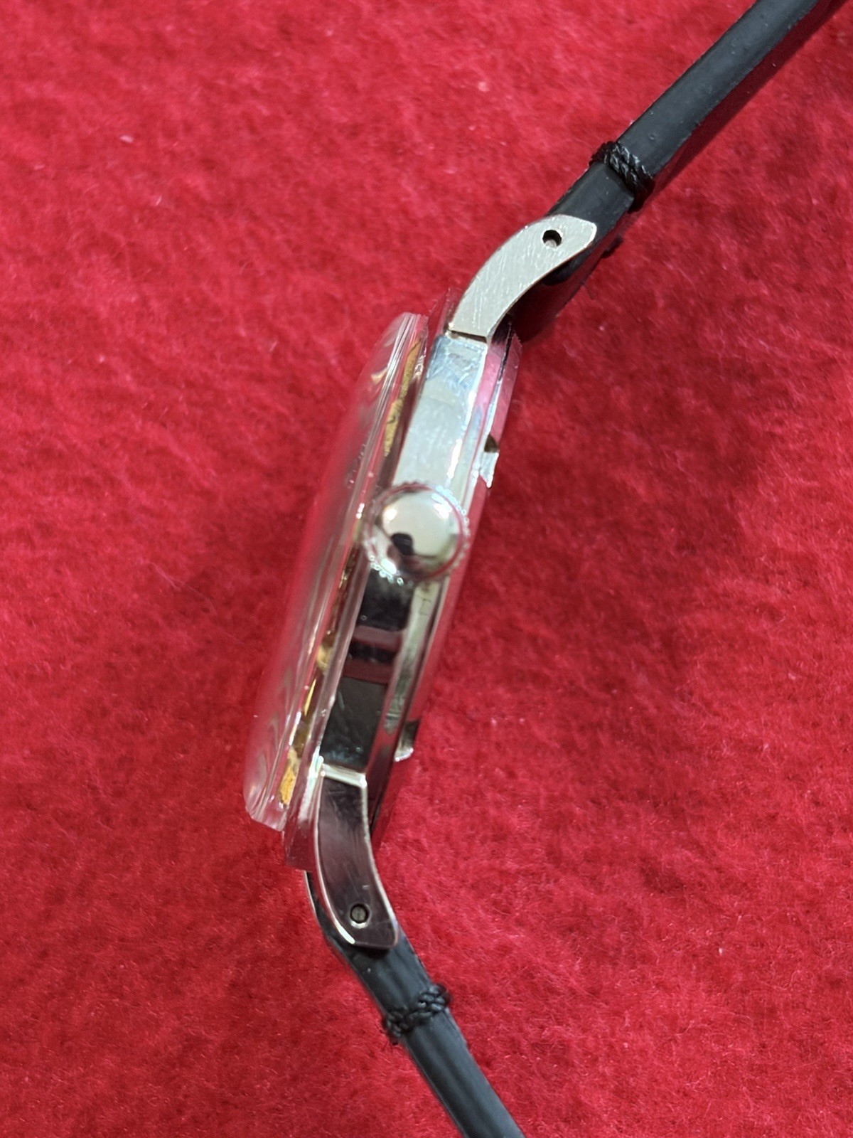 1950’s Zodiac Glorious Hacking 17j Swiss Manual Wind 34mm Wristwatch-Runs Great