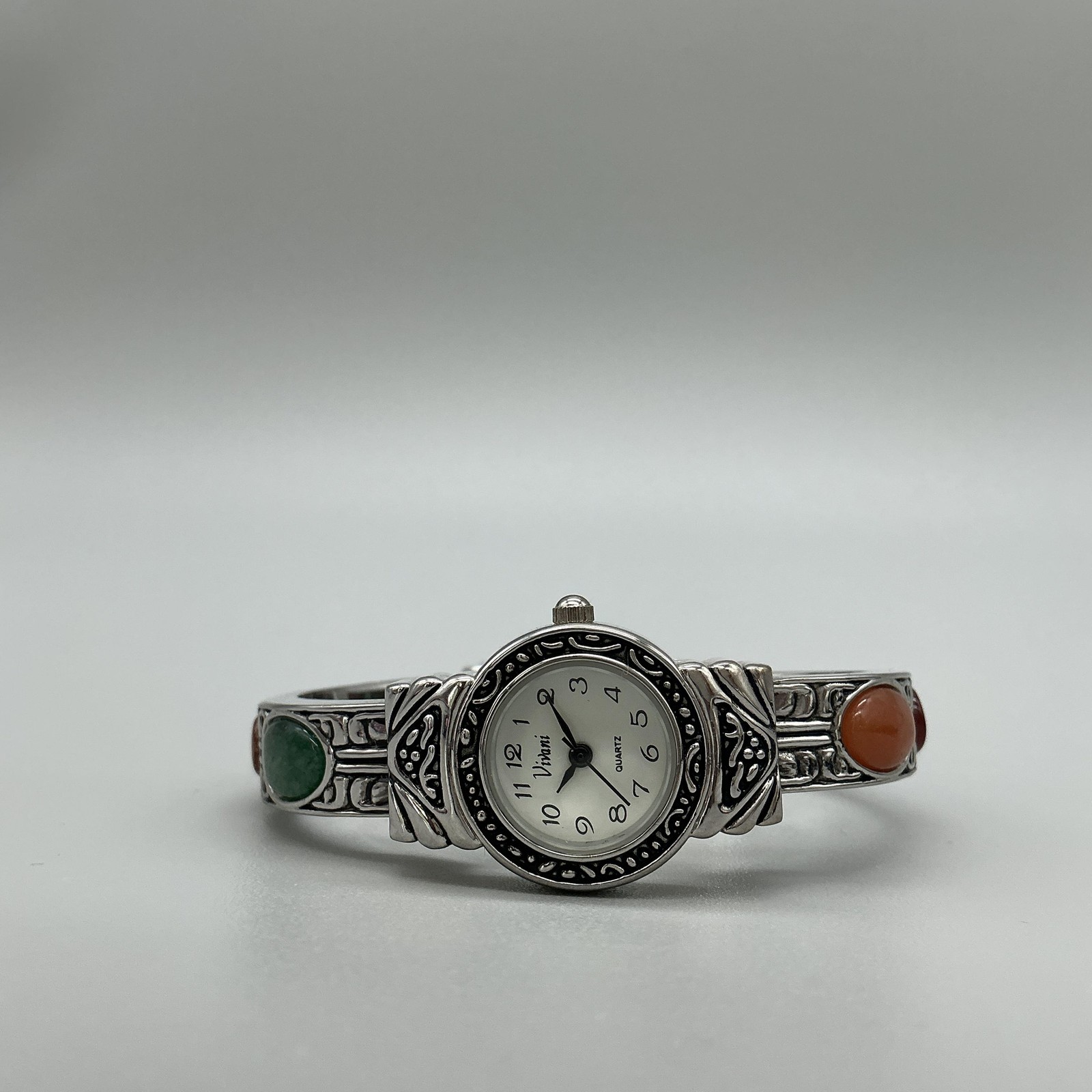 Vivani Womens Watch 22mm White Dial Multicolor Stone Bangle 70-5533 New Battery