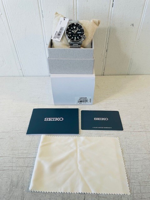SEIKO 5 SRPK29 Steel Case Black Dial wBracelet DayDate 38mm Automatic Watch $325