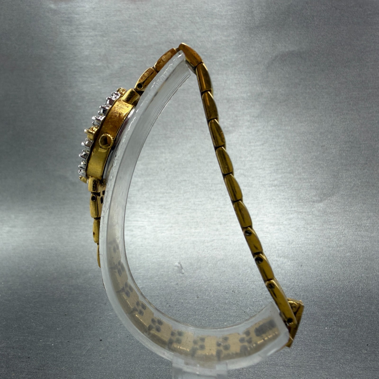 Armitron Deauville Diamond Watch Women 15mm Gold Dial Gold Ruby Oval New Battery