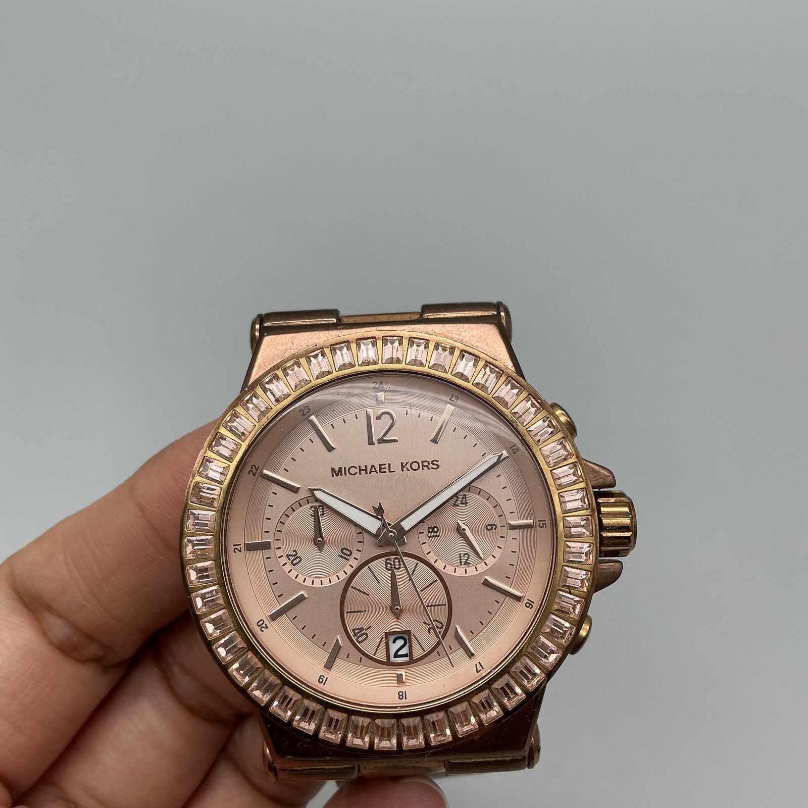 Michael Kors Dylan Womens Watch 43mm Chronograph MK5412 New Battery 6.25″