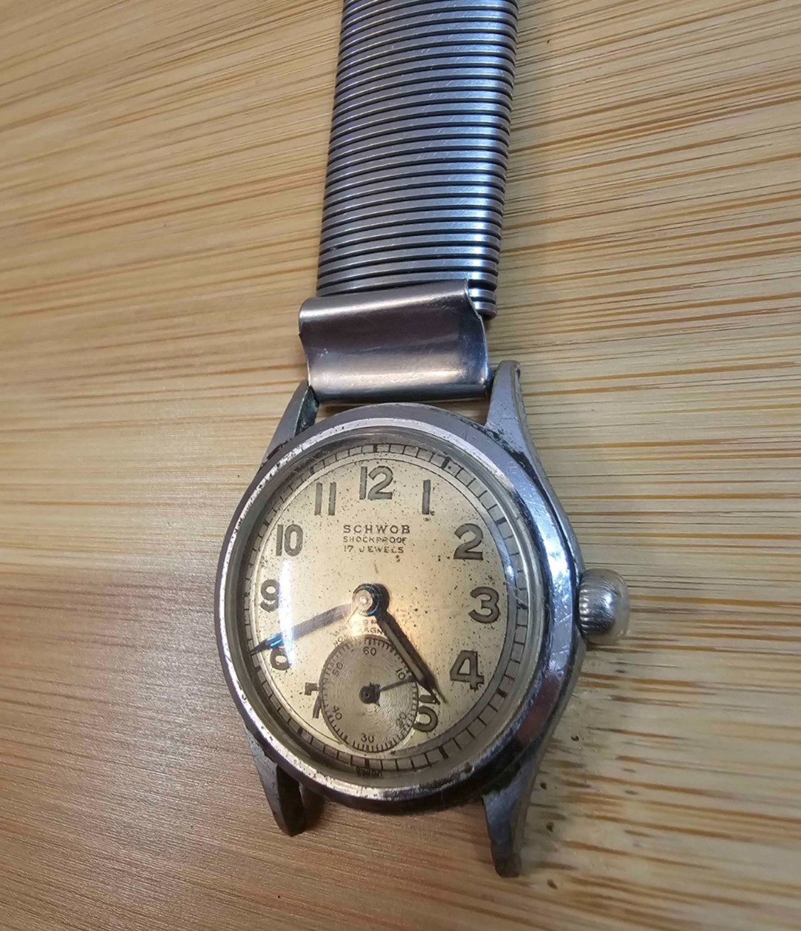 Schwob Vintage 1940s Military Style Mens Mechanical Watch