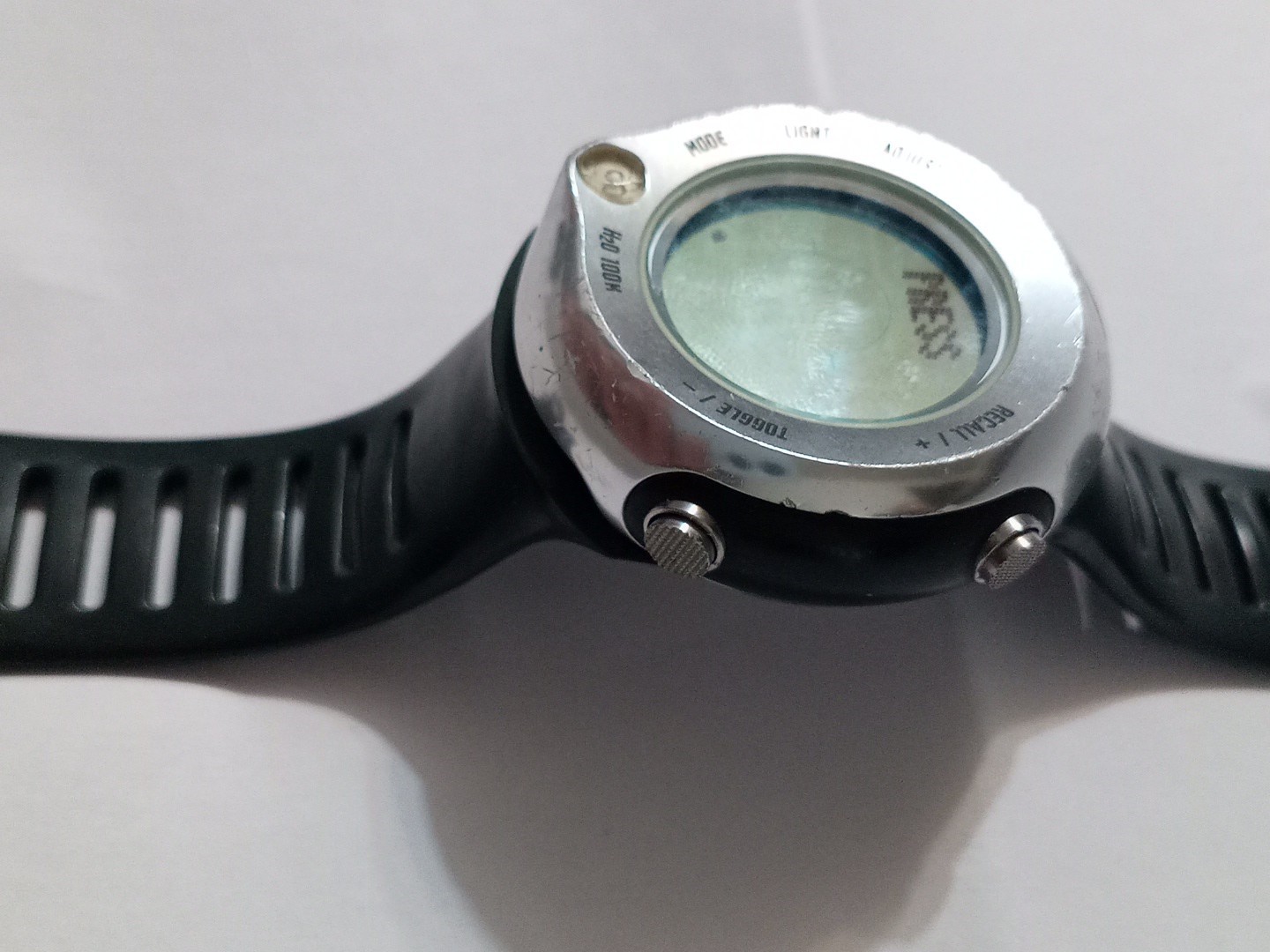 RARE Nike WA0018 Altitude Compass Barometer. Dual Time.