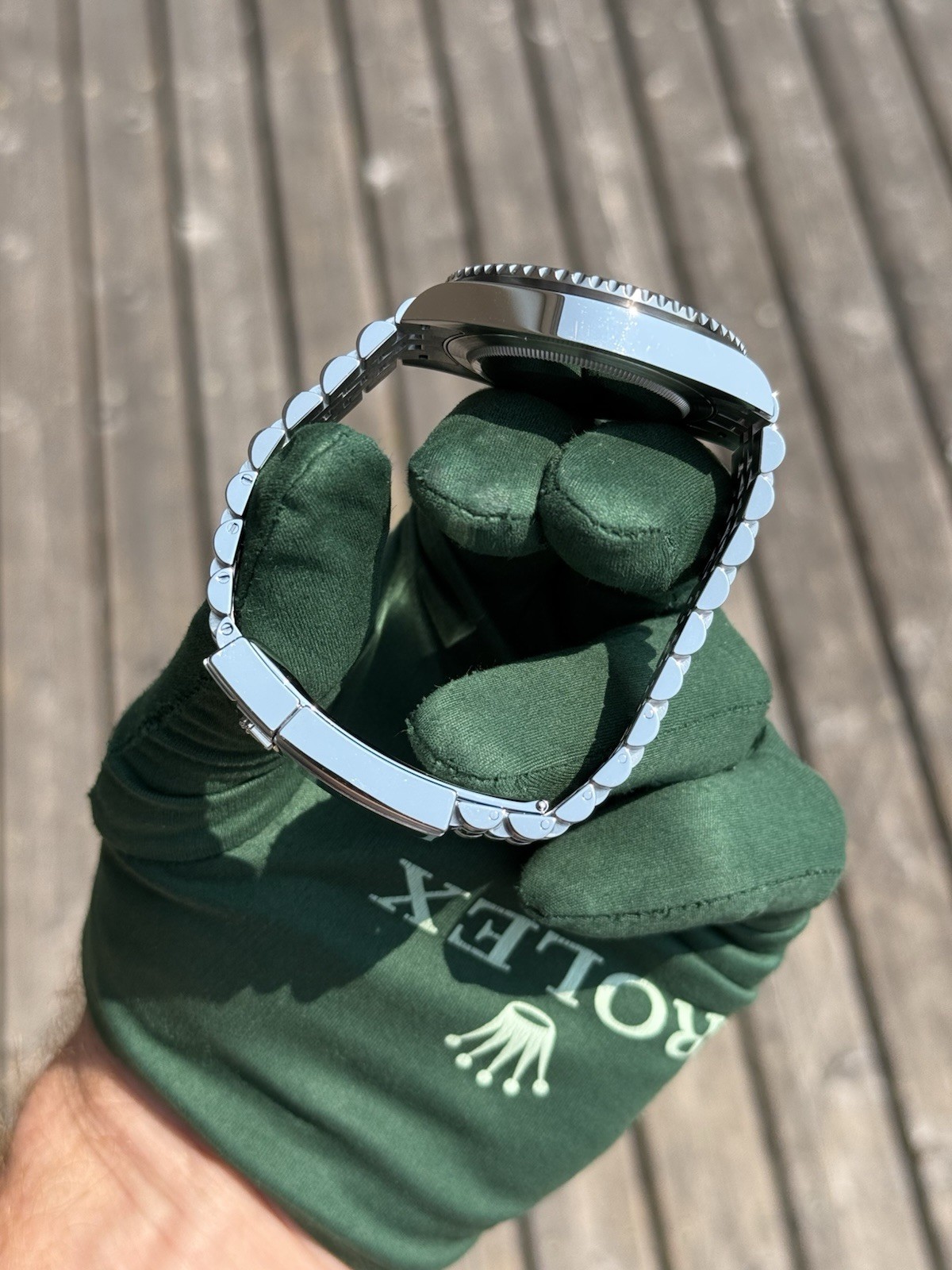 2024 Rolex GMT-Master II 40mm LHD Green/Black “Sprite” Steel Jubilee 126720VTNR