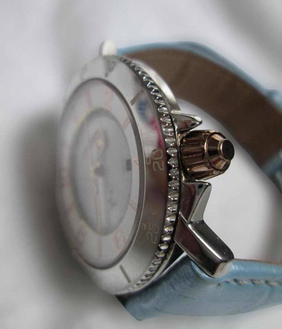 CITIZEN Cross Sea Women’s Watch E011 Eco-Drive