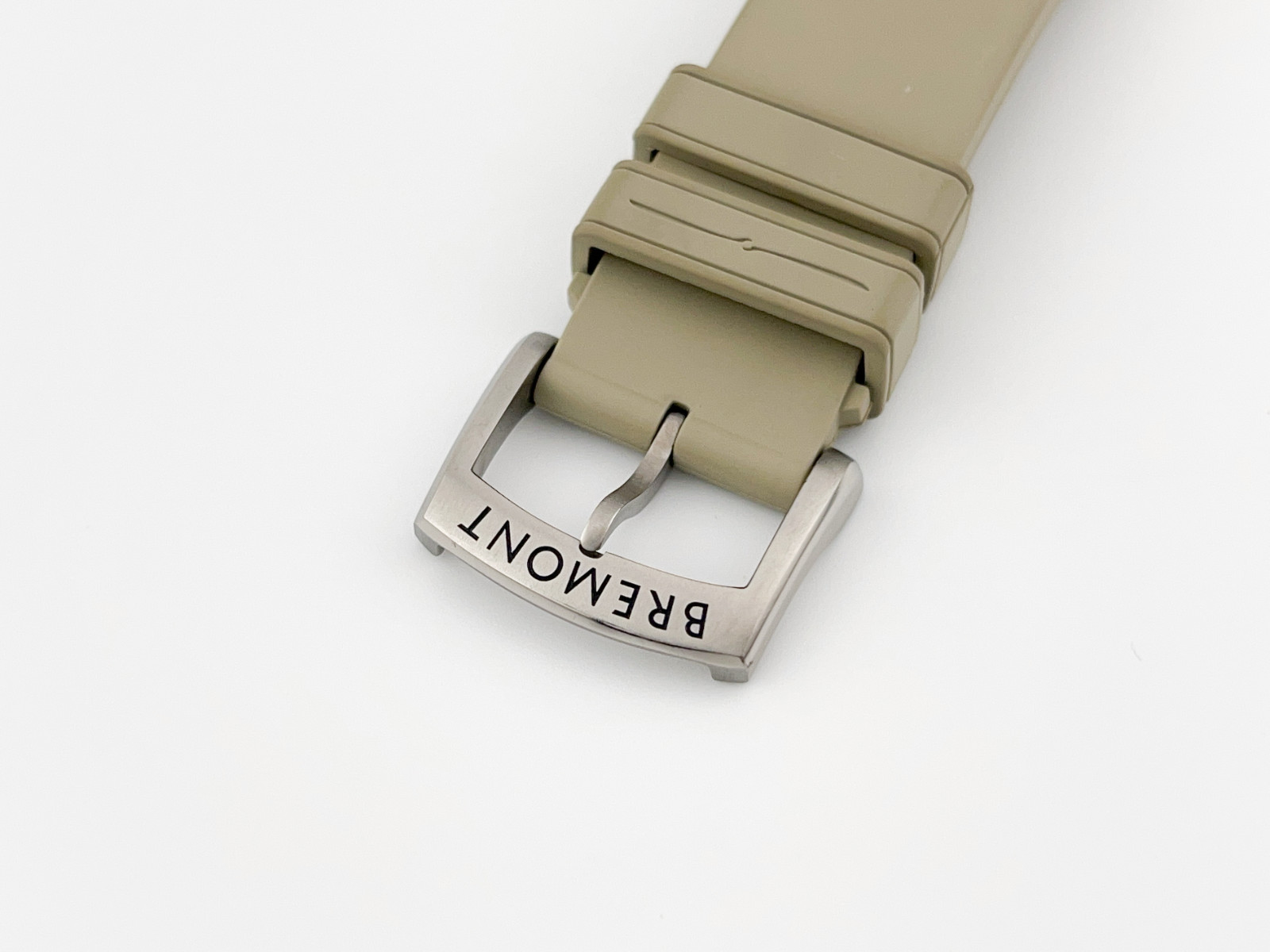 Bremont MB Savanna 43mm titanium automatic ref. MB-SAVANNA-R-S, complete set