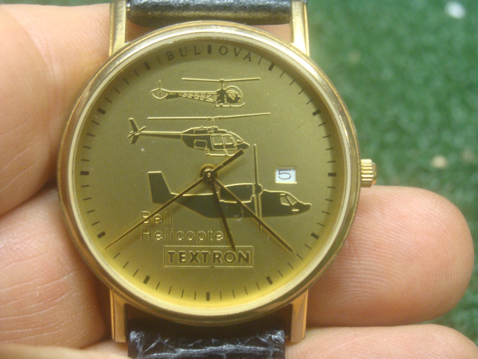 Bulova Bell Helicopter Textron 25 Year Service Watch 2011 – VERY NICE – new bat.