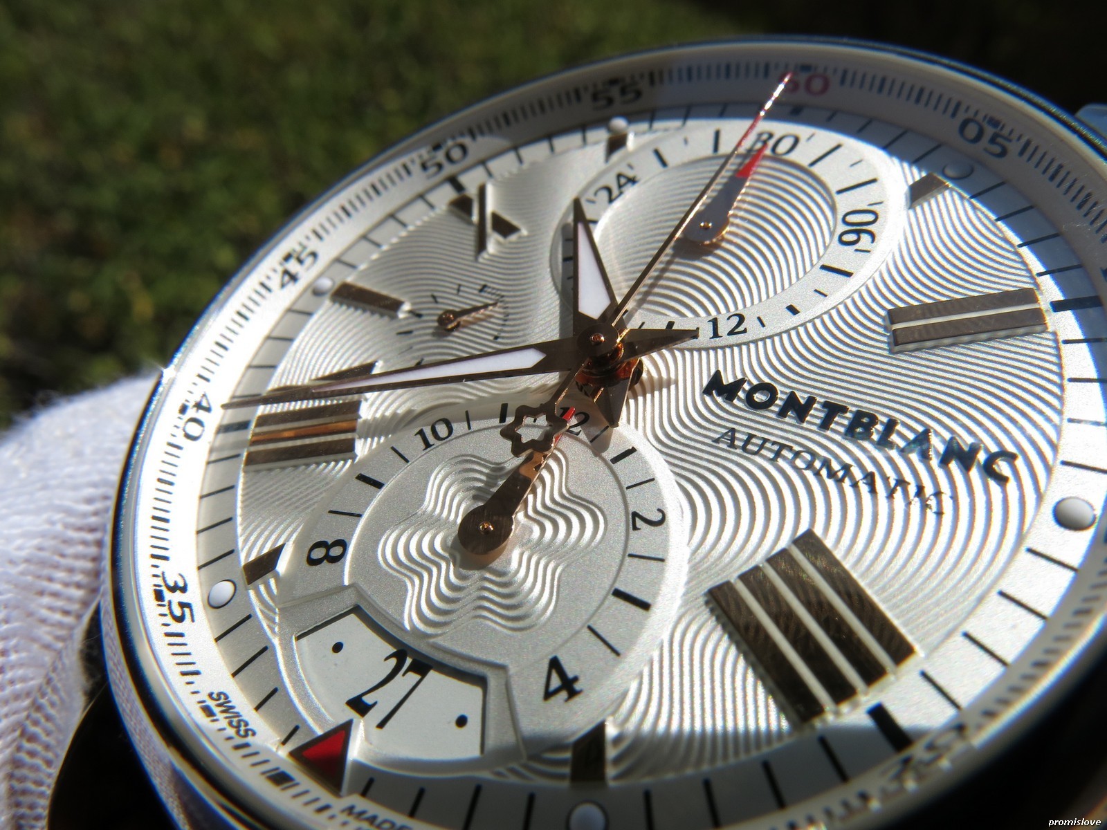 MONTBLANC MEISTERSTUCK 4810 CHRONOGRAPH 43mm GOLD AUTOMATIC MEN WATCH BOX EXTRAS