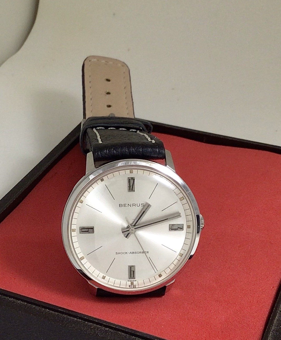 Vintage BENRUS SHOCK-ABSORBER Mod. DR2L6,Cal.ETA 2370,17J,Ca.1960s, Working.