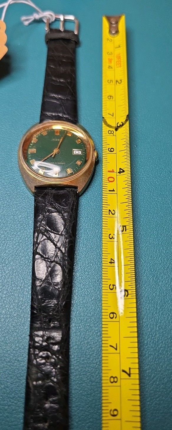 Timex Men’s Vintage 1971 Mechanical Wind.