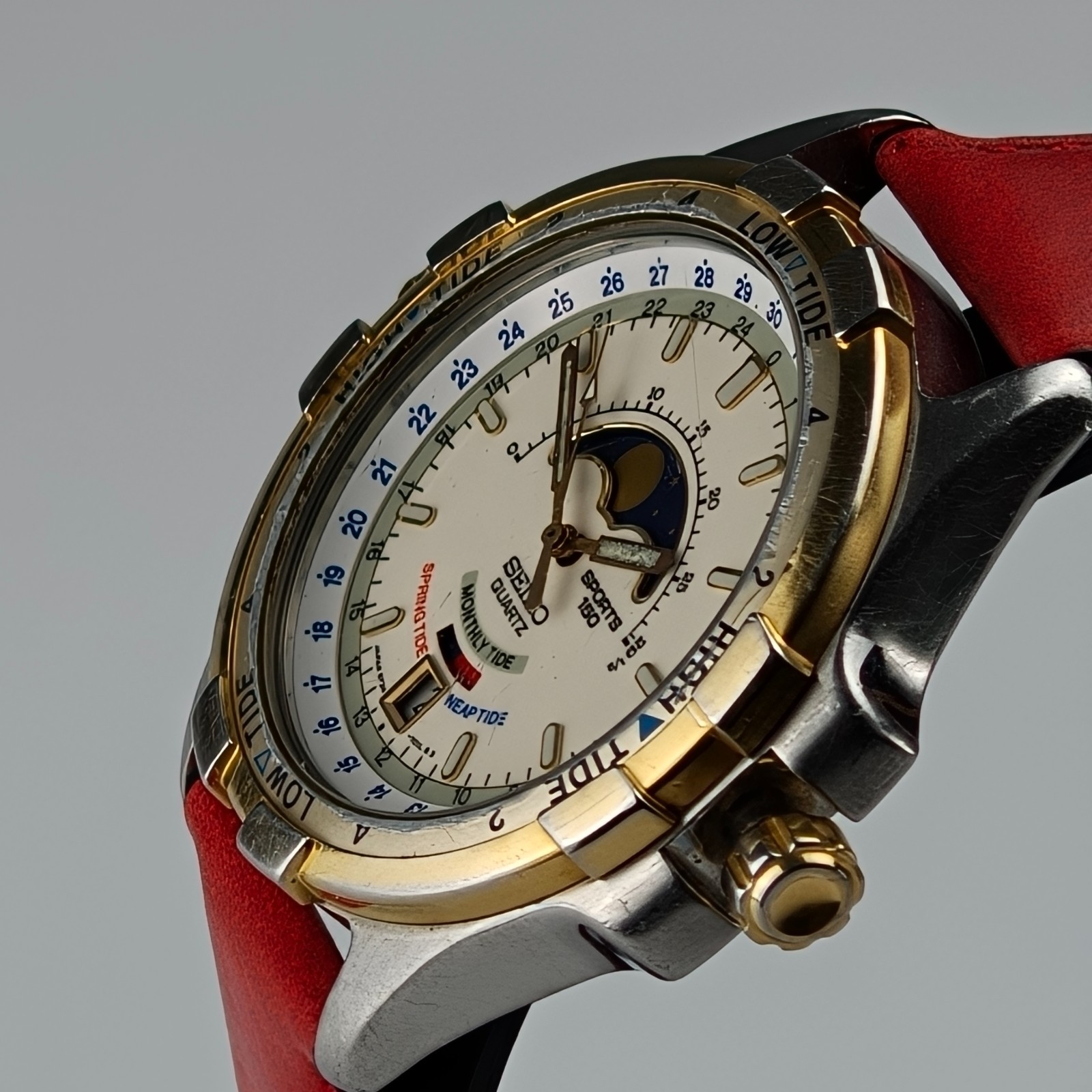 Vintage Seiko Tidemaster Sport 150 6F24-7010 Tide Moon Phase Quartz Watch