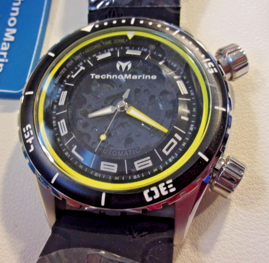 TechnoMarine automatic dual zone. Rotating inner ring. NH70A. 45mm. New in box.