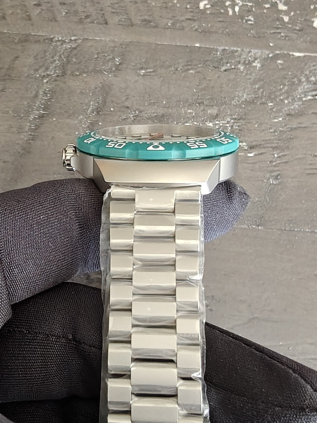 Tag Heuer F1 Solargraph 38mm WBY111E.BA0042 Steel Solar Quartz Watch Green