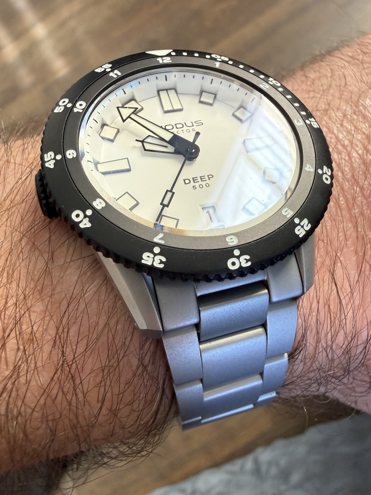 with imperfections NODUS Sector Deep Polar Destro Automatic Watch G2U