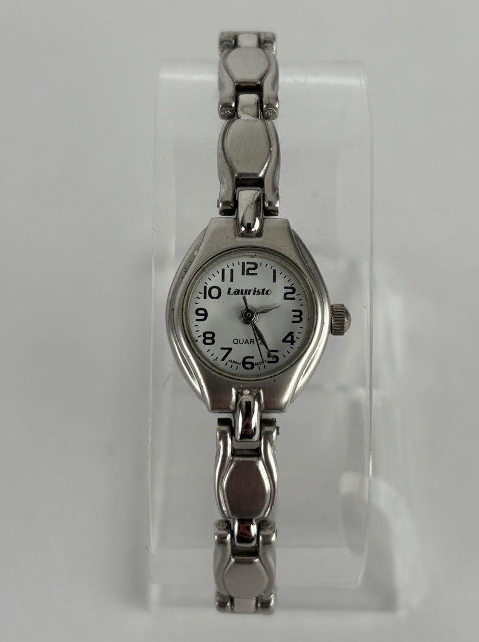 Lauristo 18mm Silver Tone White Dial Quartz Watch w/Bracelet & New Battery