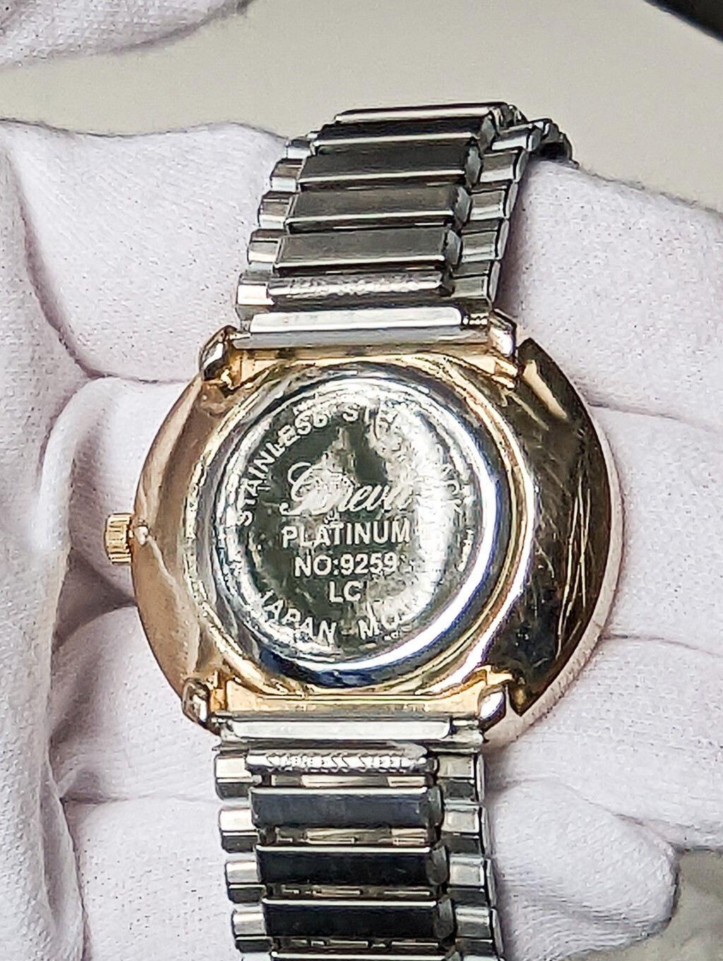 Geneva Quartz wristwatch 9259 BOLD POP-ART Fashion- WORKS