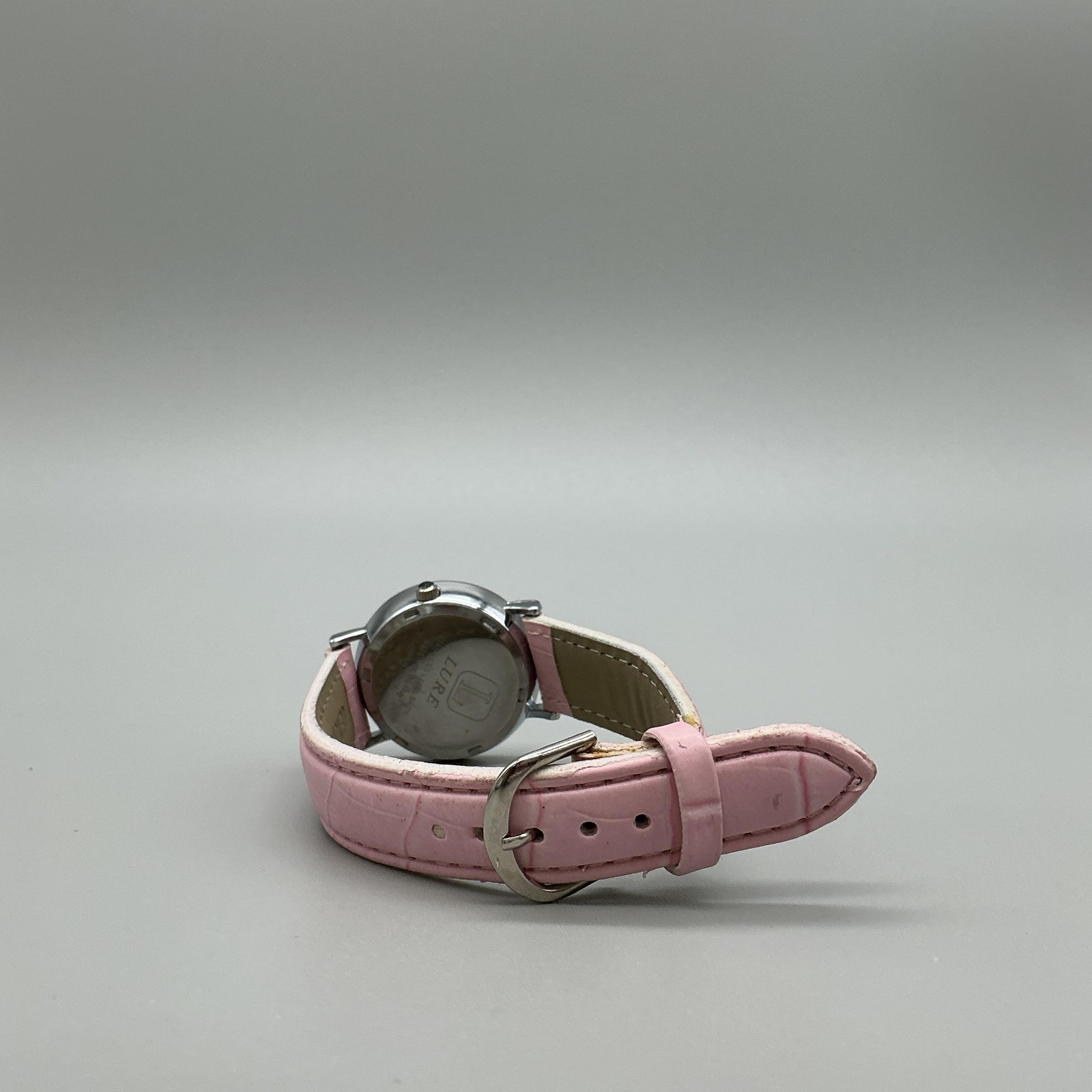 Lure Women Watch 30mm Silver TonePink Leather Floating Crystal Bezel New Battery