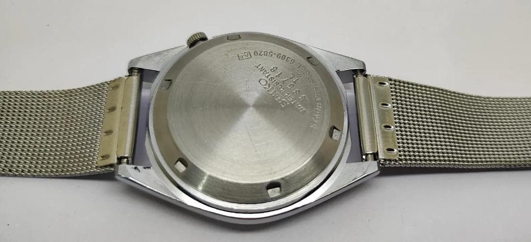 Seiko 5 Vintage Automatic Men’s Watch Silver Japan Made Free Ship 067299