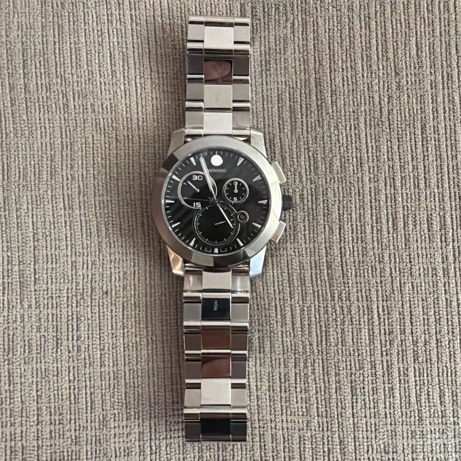 MOVADO MENS $2995 VIZIO FLYBACK CHRONOGRAPH SILVER / BLACK CARBON WATCH 0607030