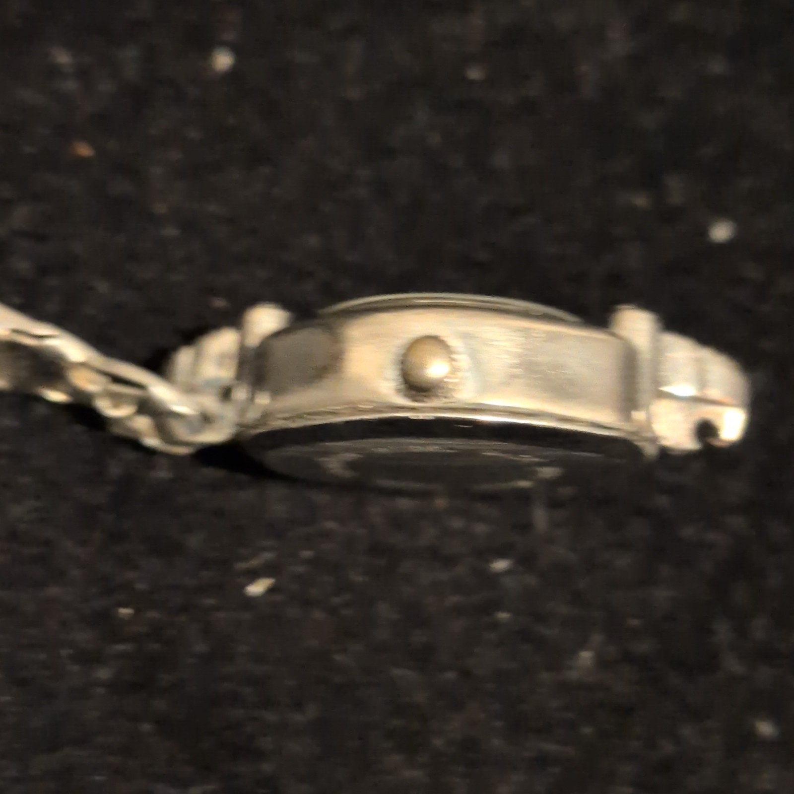 Collezio Quartz Analog Wristwatch Silver Bracelet Baton Indexes AS IS; W/O Box