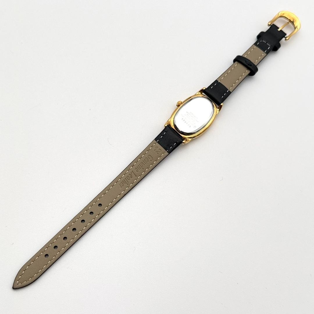 Excellent condition Seiko watch, new battery, new strap, oval shape, gold, women