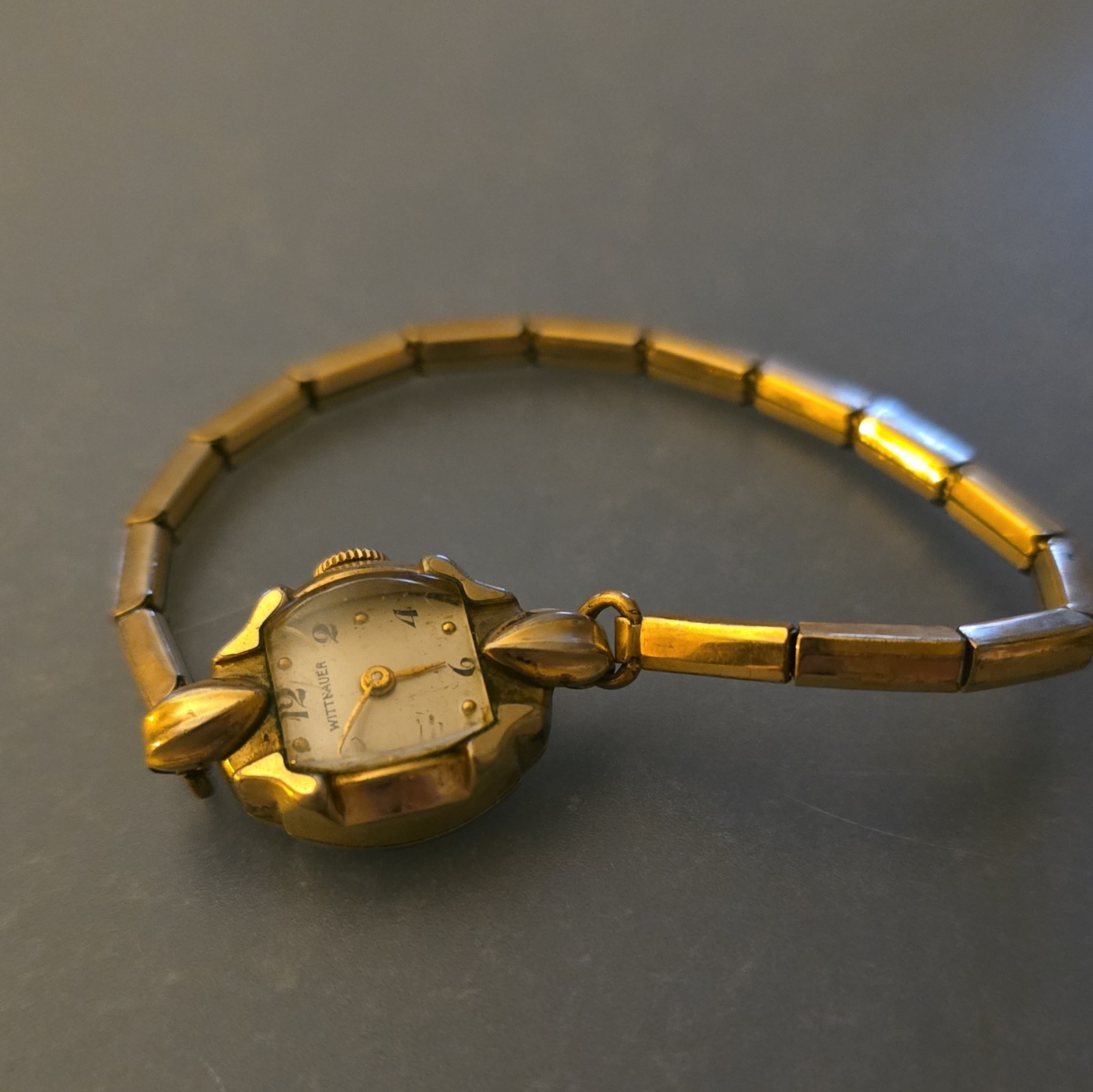 Wittnauer Women’s Gold Tone Bracelet Watch Silver Dial Manual Mechanical Arabic
