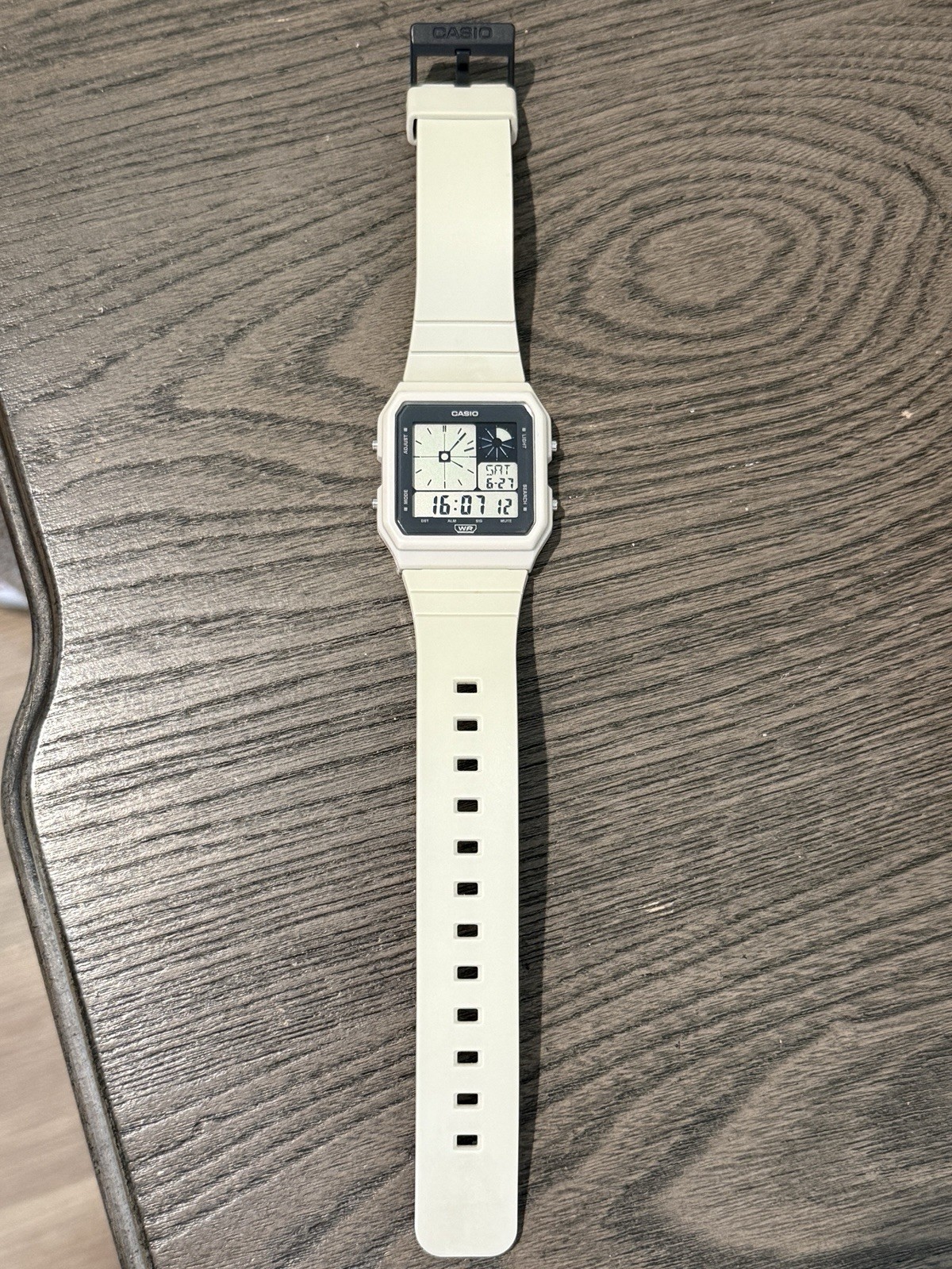 Casio LF-20W Digital Water Resistant Alarm White Resin Strap Watch