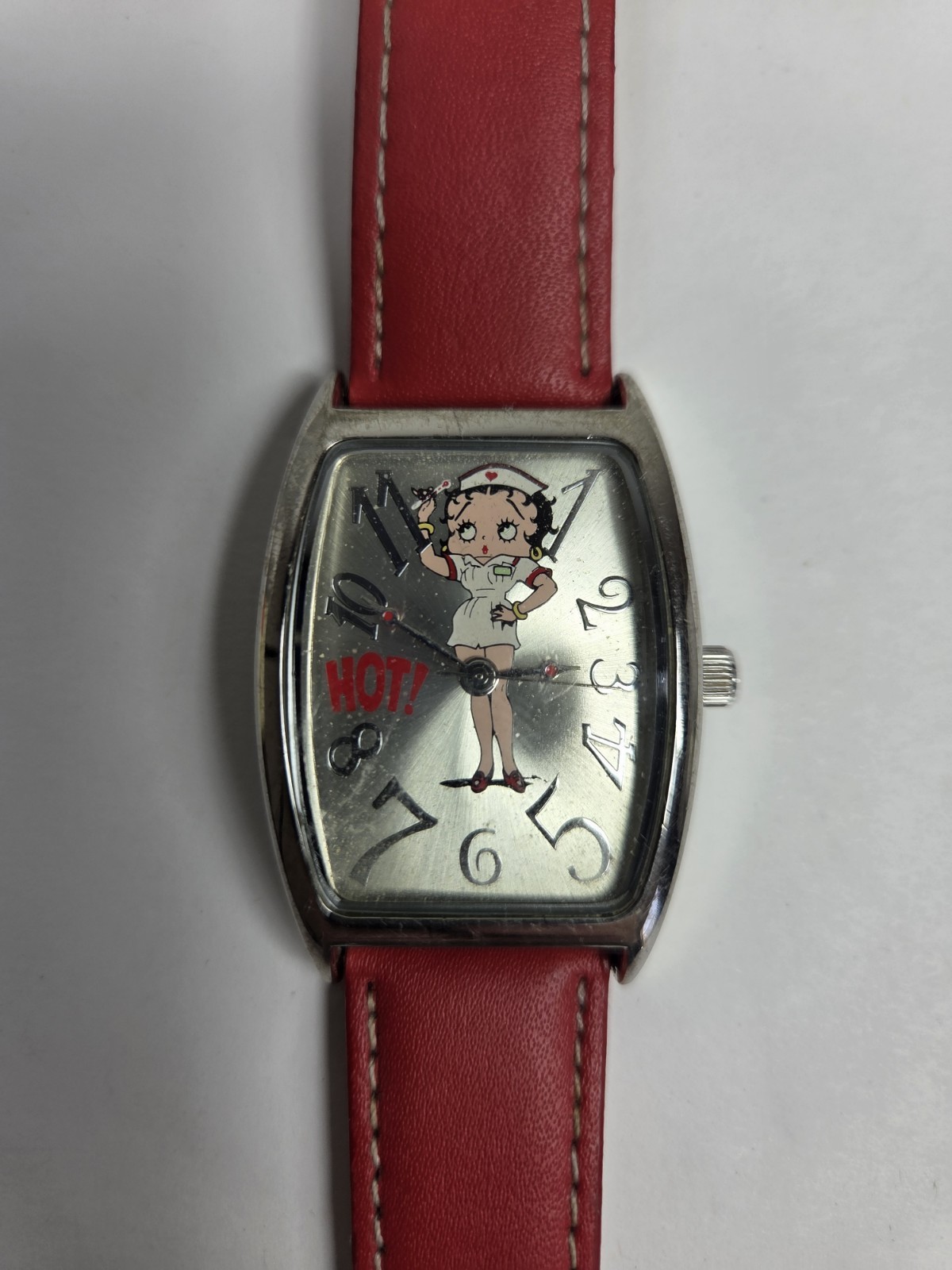 2004 Betty Boop “Hot Nurse” Watch w/ Metal Box Collectible Retro Pop Culture