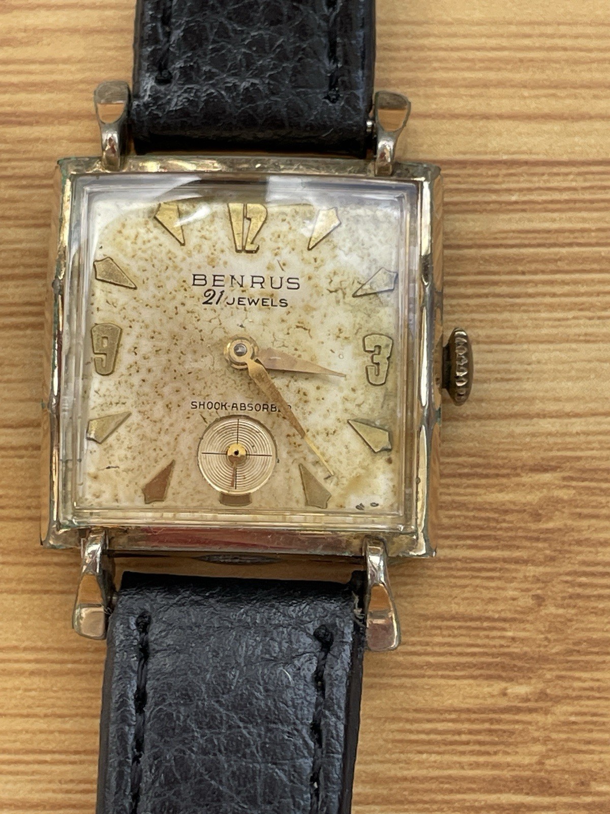 Vintage Men’s Benrus Tank Watch 21 Jewel Runs New Crystal