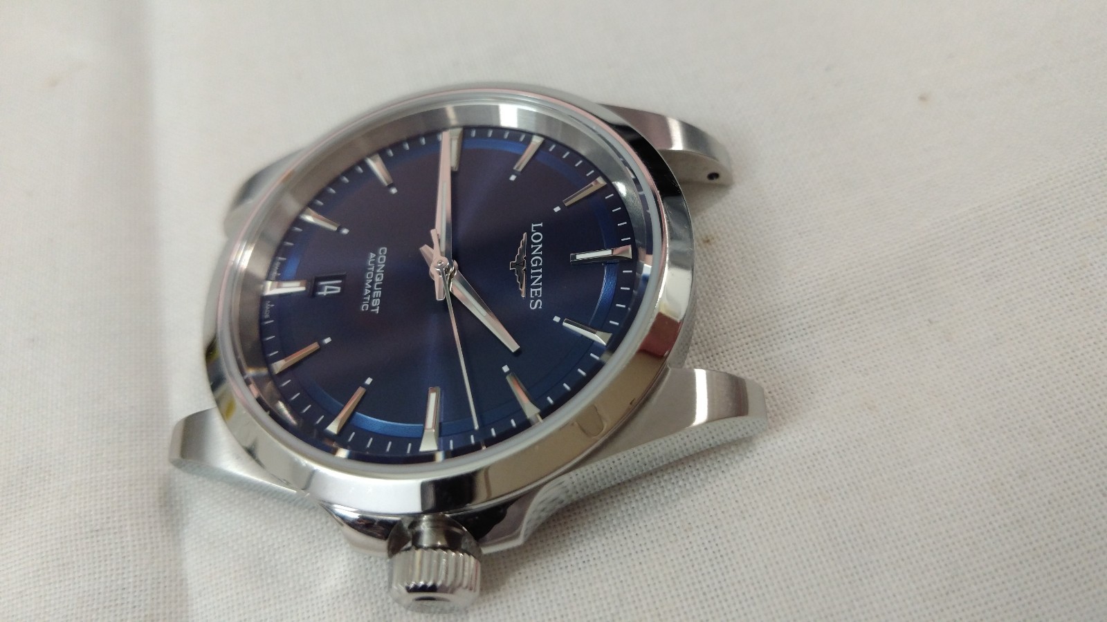 Longines Conquest 41mm Blue, full set, warranty card w/ 3yr left – L3.830.4.92.6