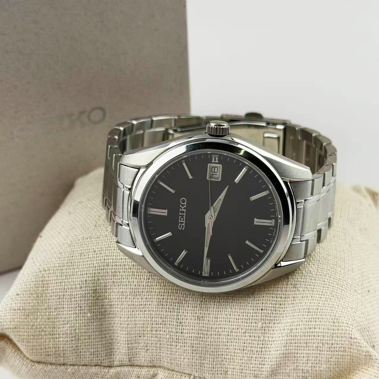 New Seiko Essentials SUR311 Black Dial Stainless Steel Men’s Quartz Watch 40.2mm