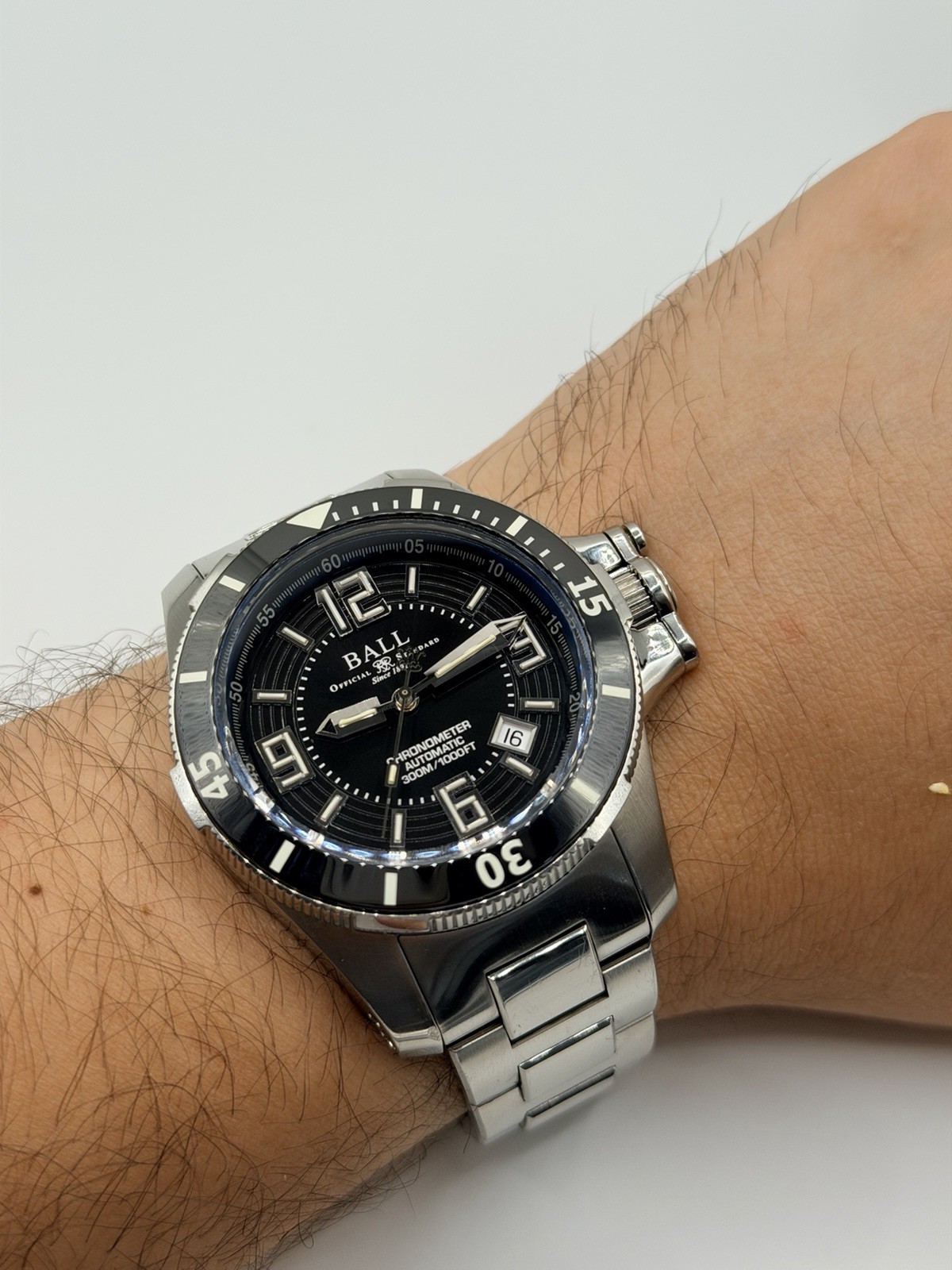 Ball Watch Engineer Hydrocarbon Ceramic XV DM2136A-SCJ-BK Auto 42mm w/Box