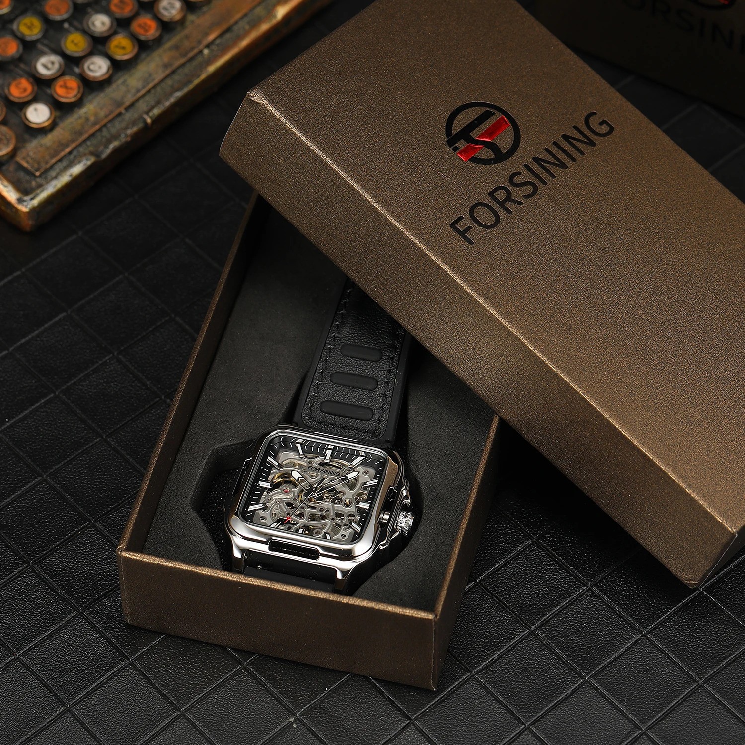Forsining Hollow Engraving Men’s Automatic Mechanical Skeleton Watch Cool Sport