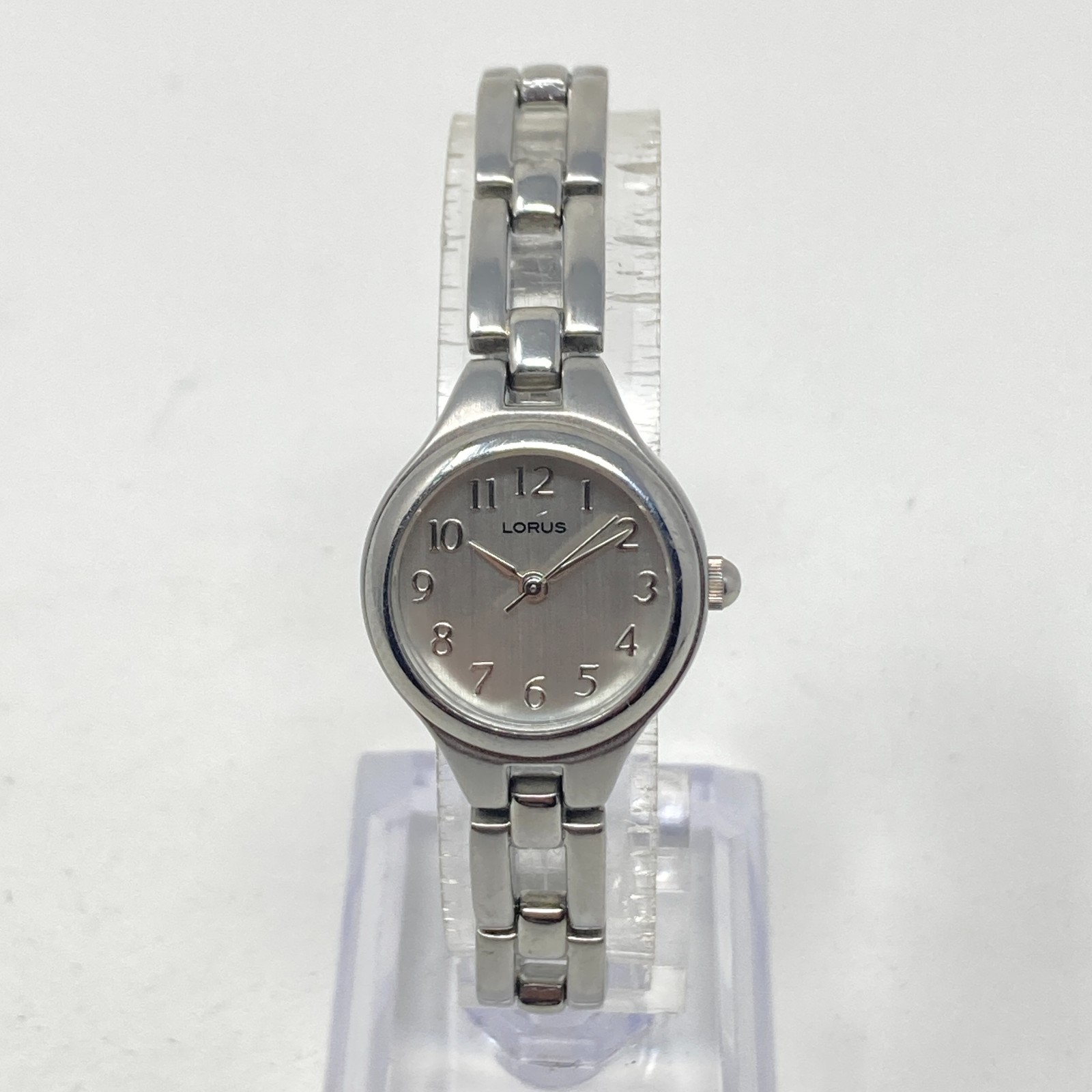 Lorus Women’s Watch 22mm Silver Tone Brushed Finish Classic New Battery 6.5″