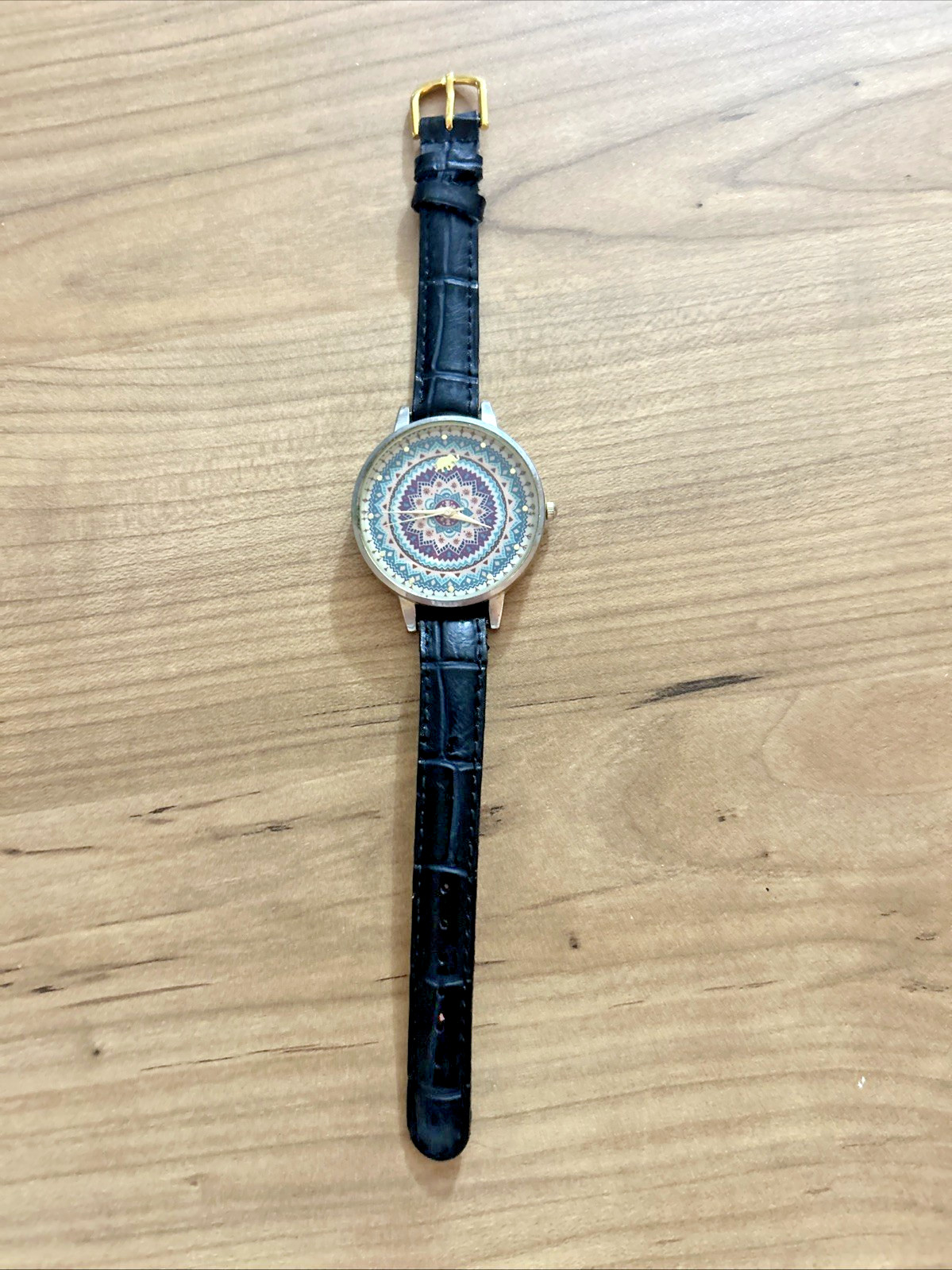 Silvertone Unisex Watch Geometric Colorful Dial Black Band New Battery
